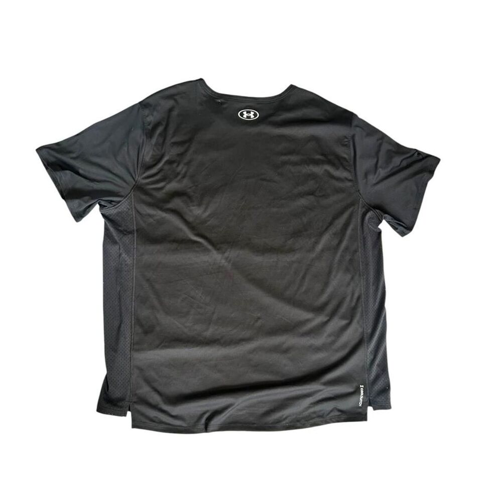 Under-armour Men's Black and Grey T-shirt